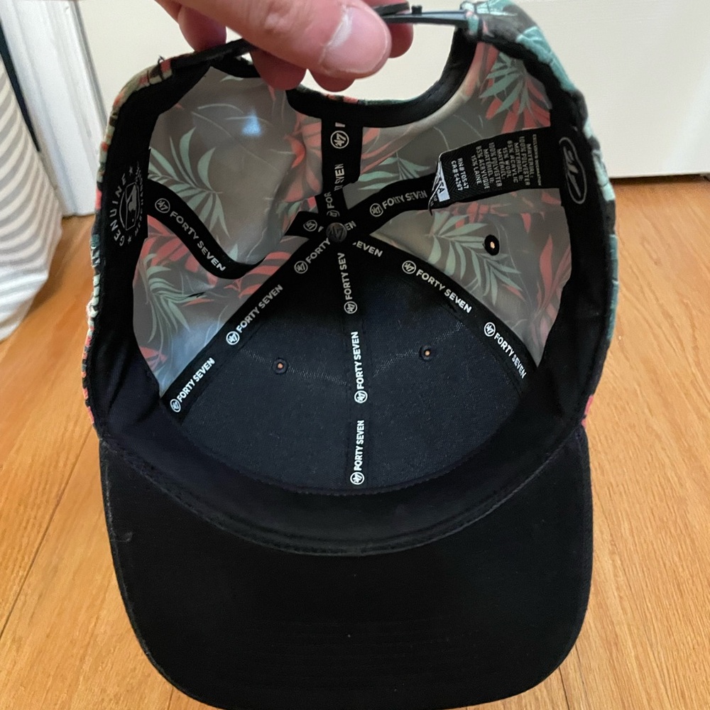47 BRAND Adjustable Men’s New York Yankees Hat - Picture 2 of 4
